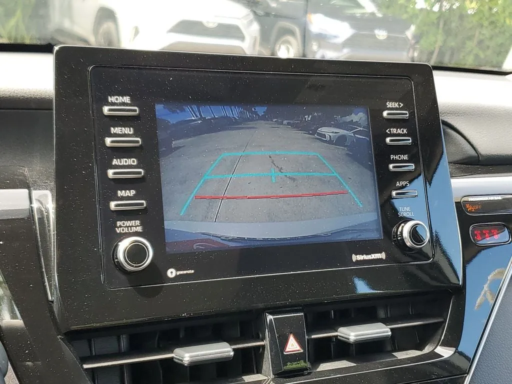 2023 Toyota Camry SE photo 26