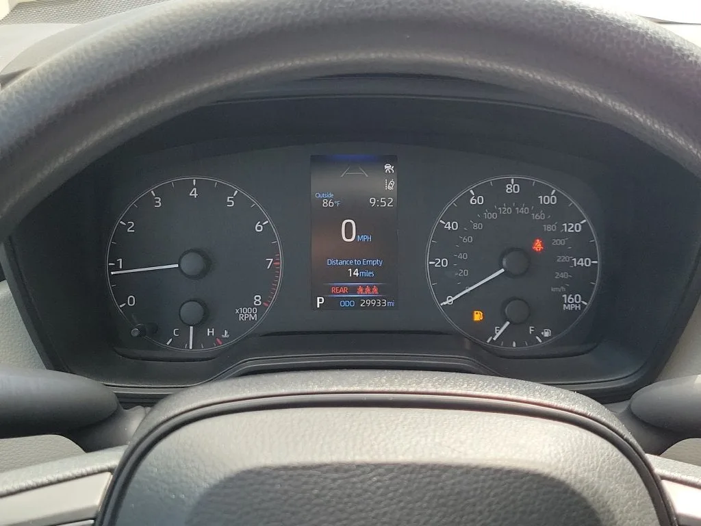 2024 Toyota Corolla LE photo 26