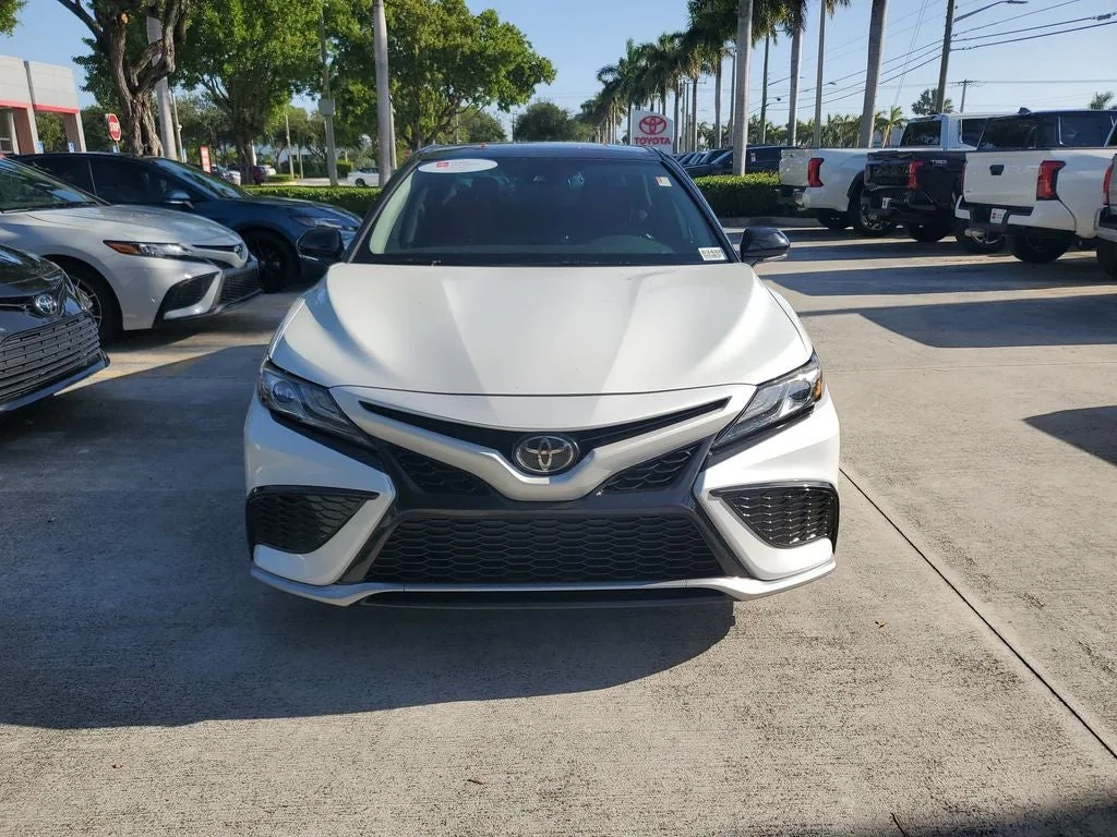 2023 Toyota Camry XSE photo 2