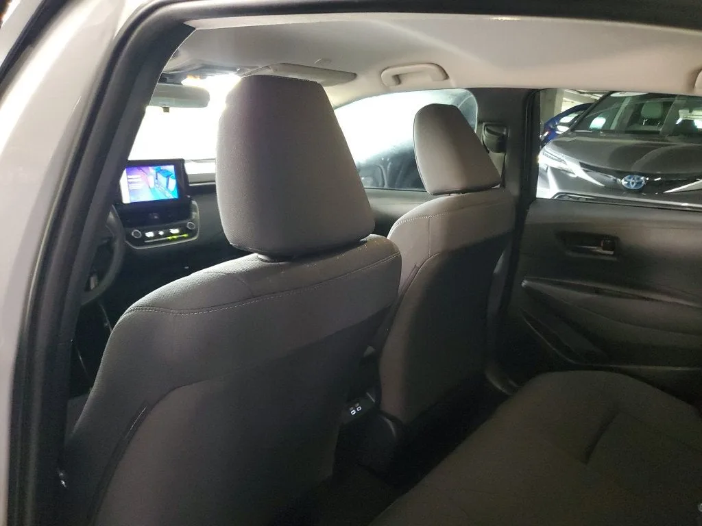 2024 Toyota Corolla LE photo 14