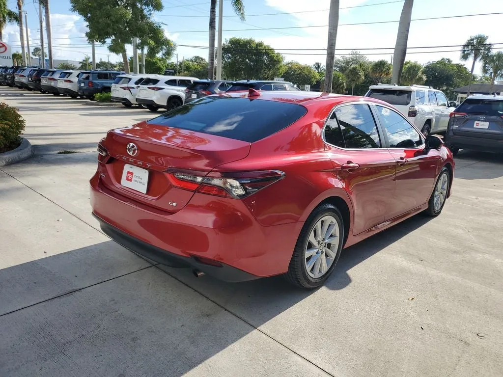 2024 Toyota Camry LE photo 4