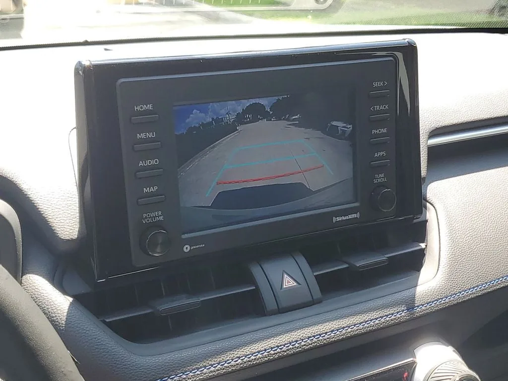 2022 Toyota RAV4 Hybrid SE photo 29