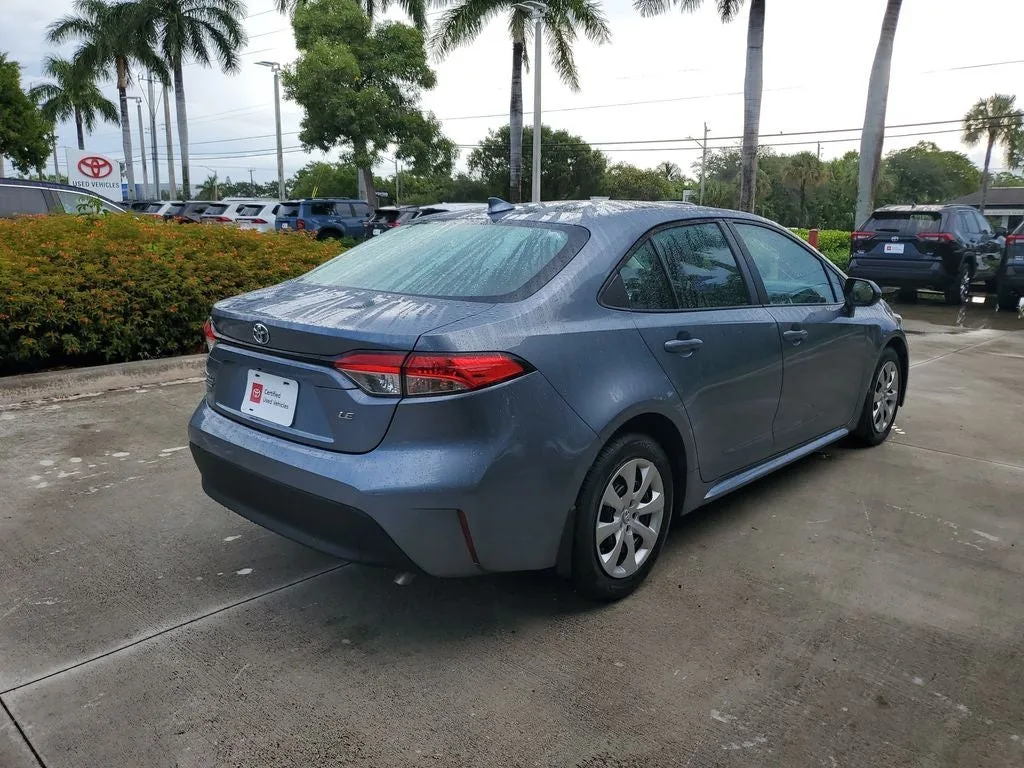 2024 Toyota Corolla LE photo 4