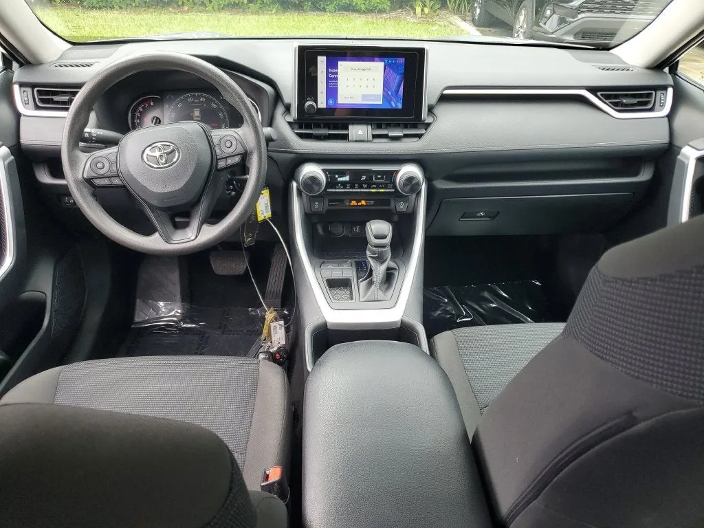 2024 Toyota RAV4 LE photo 15