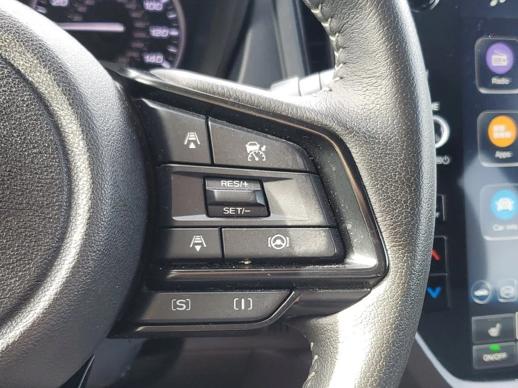 2025 Subaru Forester Premium photo 24
