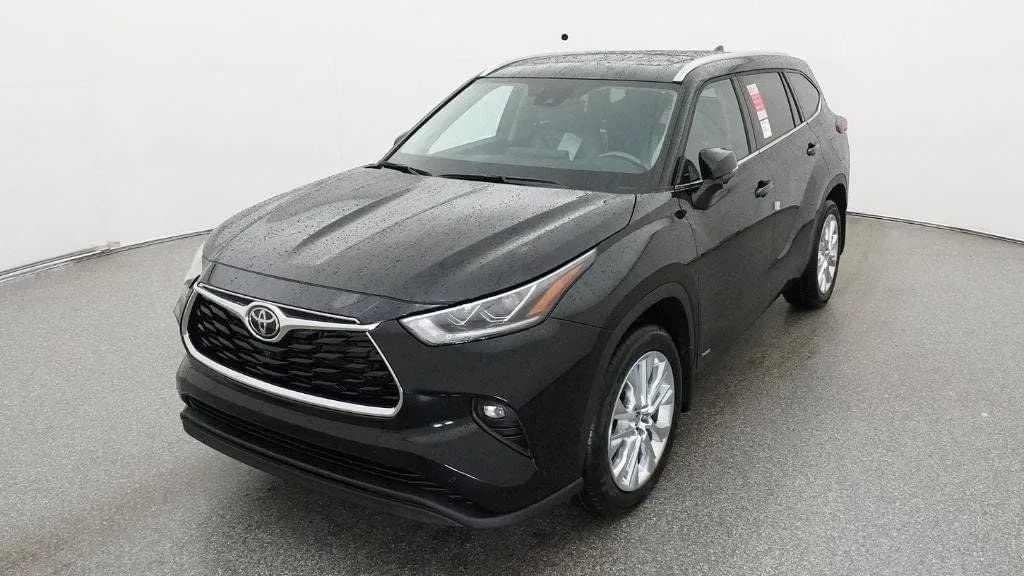 2026 Toyota Highlander Hybrid Limited photo 16