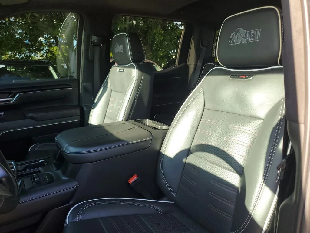 2024 GMC Sierra 1500 AT4X photo 22