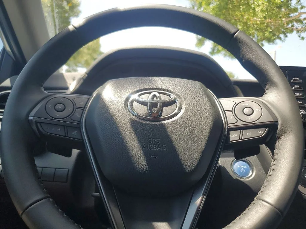 2024 Toyota Camry Hybrid SE photo 22