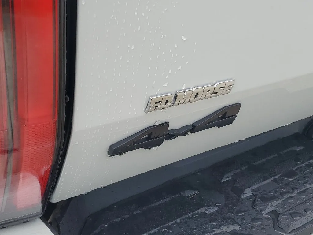 2025 Toyota Tundra Hybrid Platinum photo 8