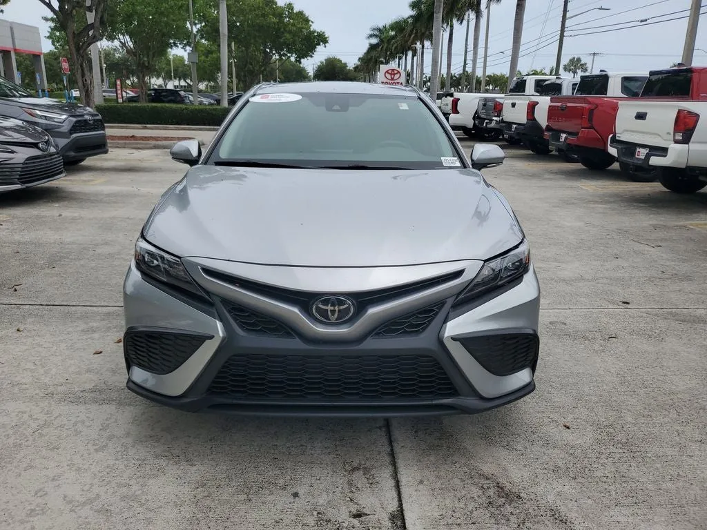 2024 Toyota Camry SE photo 2