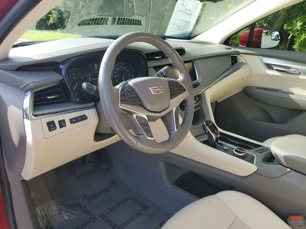 2020 Cadillac XT5 Premium Luxury photo 22