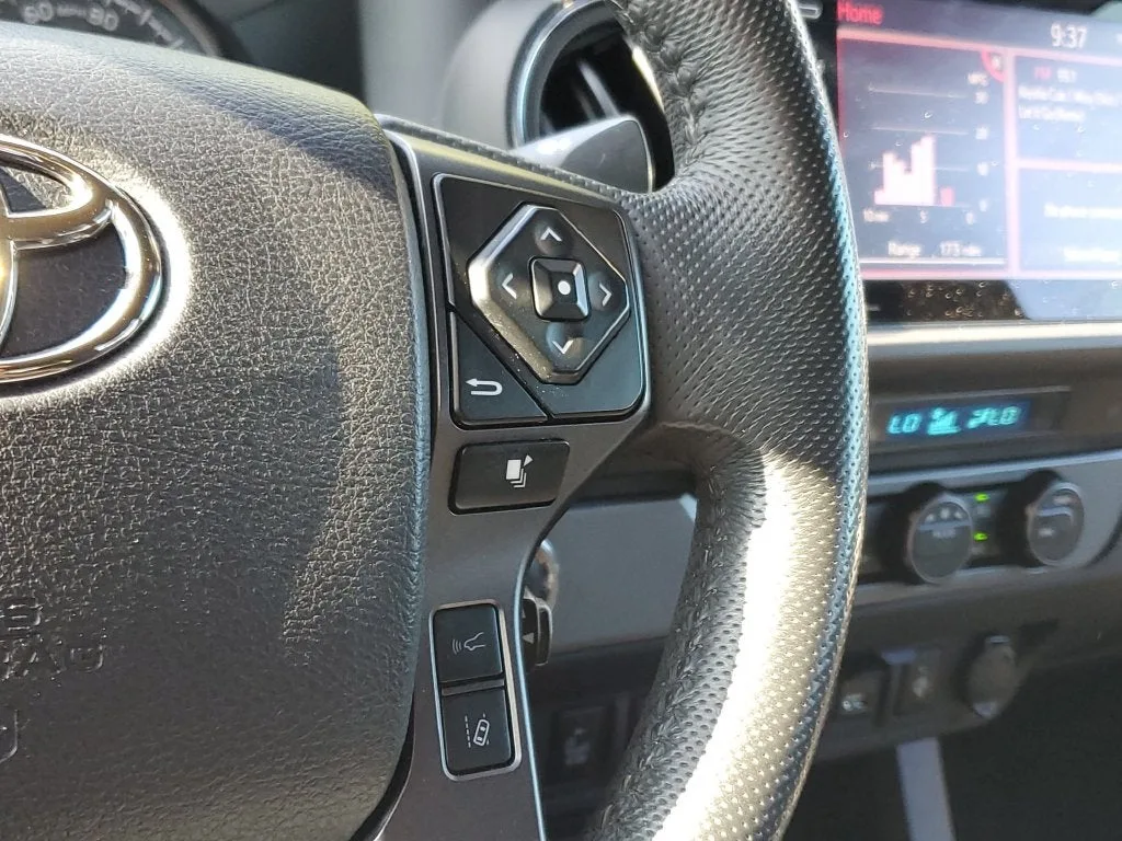2022 Toyota Tacoma TRD Sport V6 photo 22