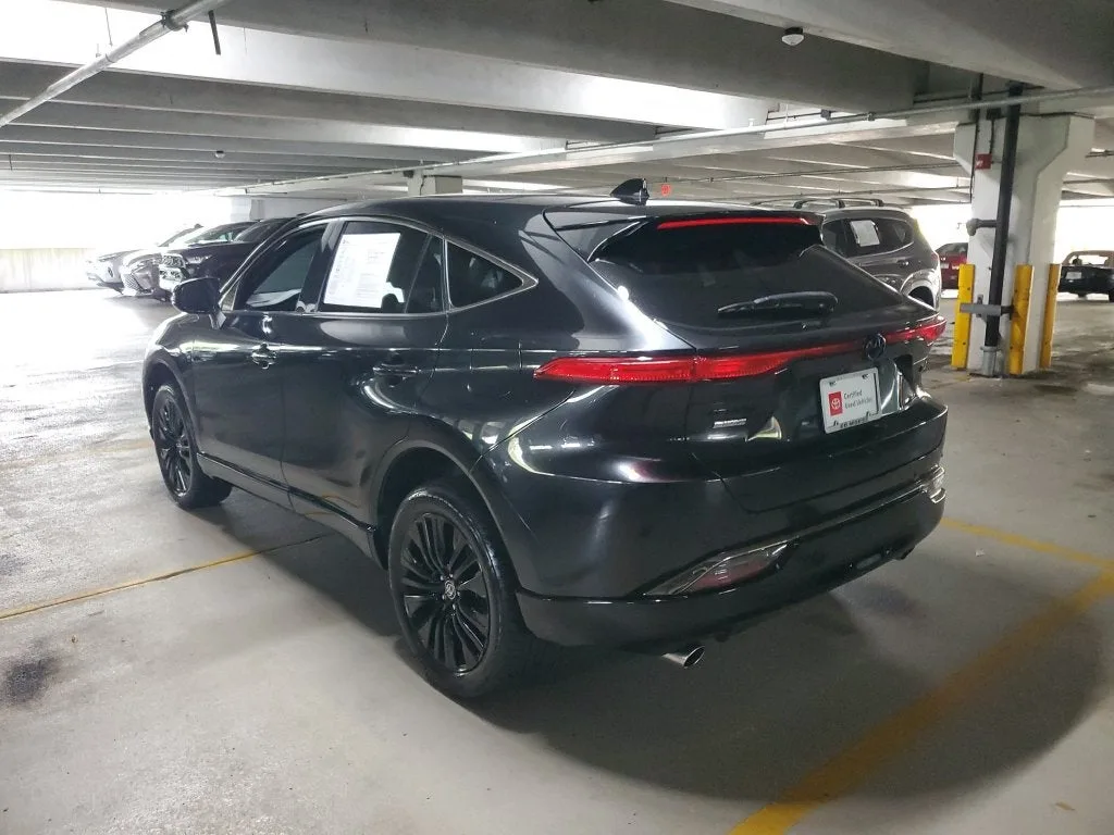 2023 Toyota Venza Nightshade photo 6