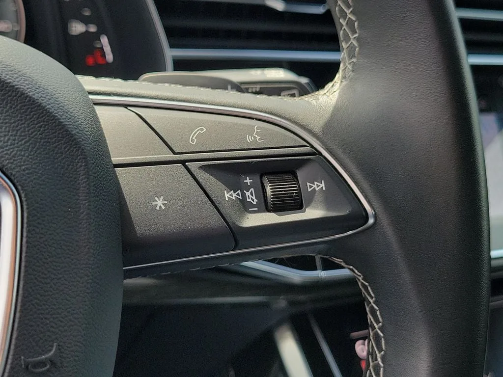 2025 Audi Q7 55 Premium Plus quattro photo 27