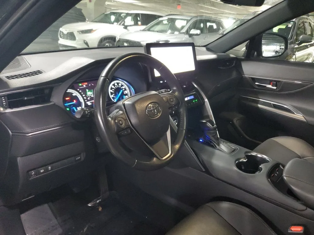 2023 Toyota Venza Nightshade photo 22