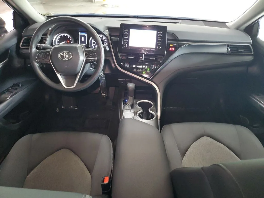 2023 Toyota Camry LE photo 14
