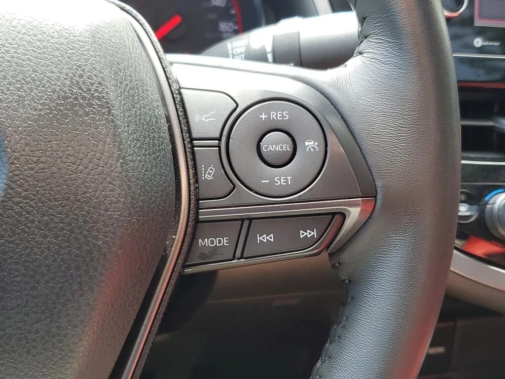 2024 Toyota Camry XSE V6 photo 21