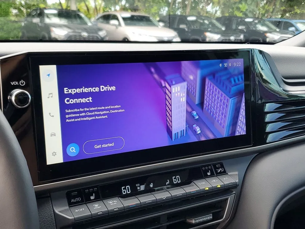 2025 Toyota Camry XSE photo 27