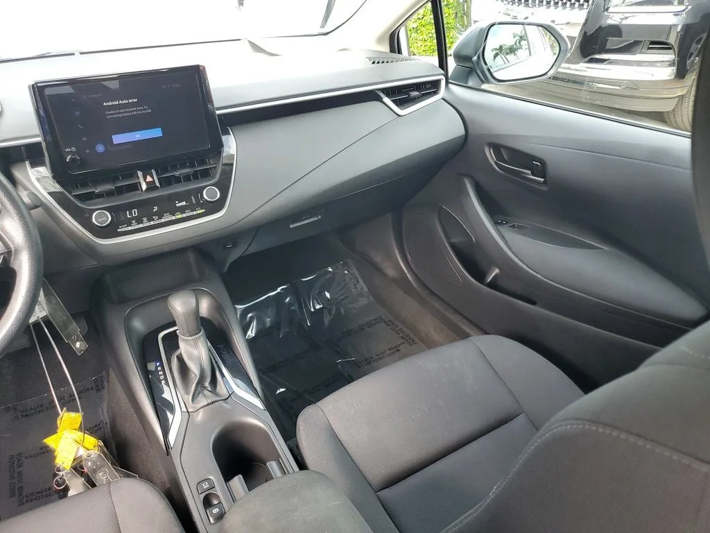 2024 Toyota Corolla LE photo 15