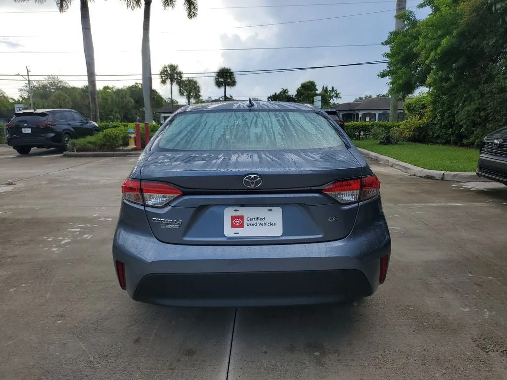 2024 Toyota Corolla LE photo 5