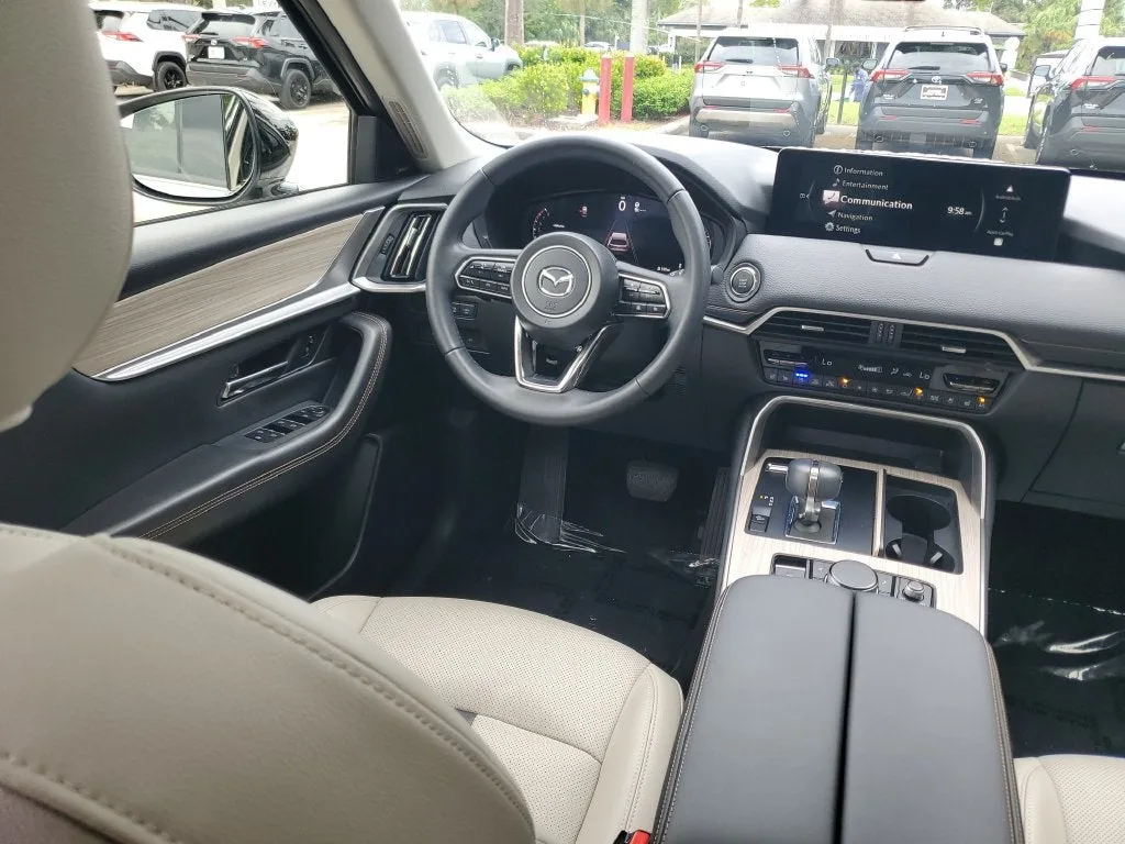 2026 Mazda CX-90 3.3 Turbo Premium photo 17