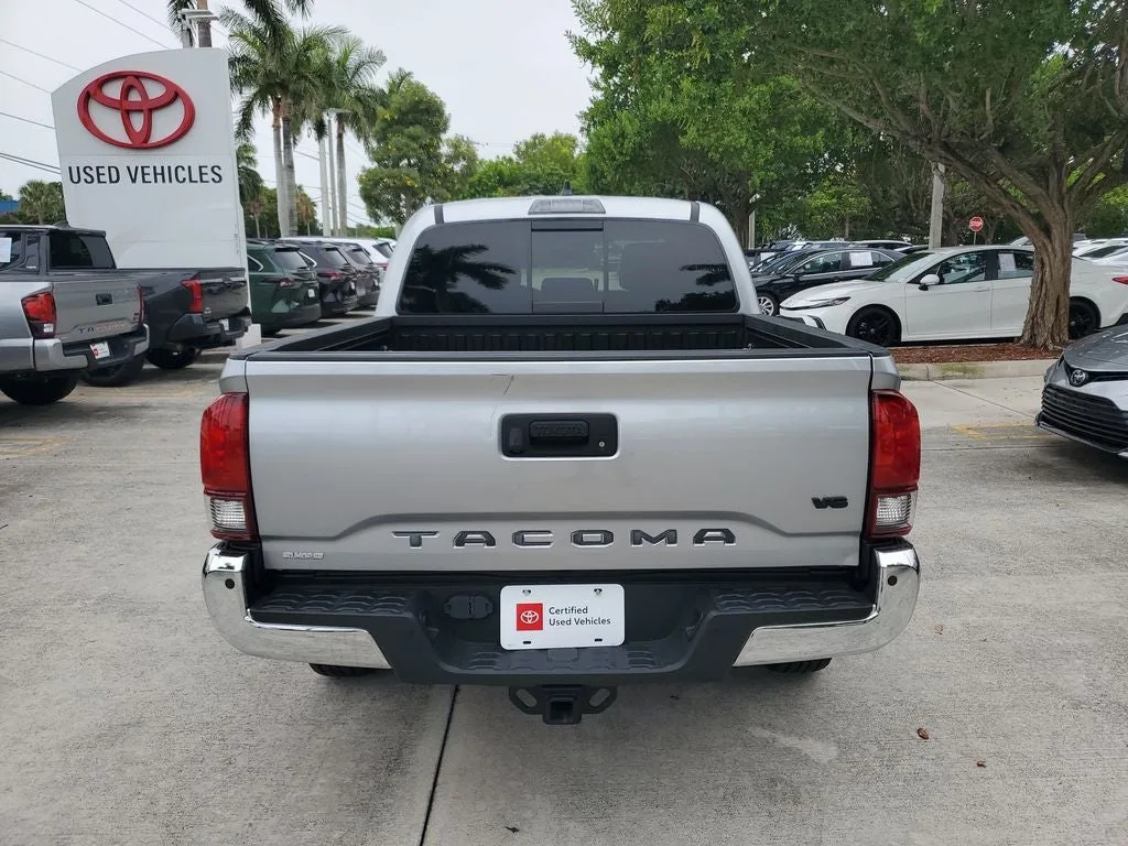 2023 Toyota Tacoma SR5 V6 photo 5