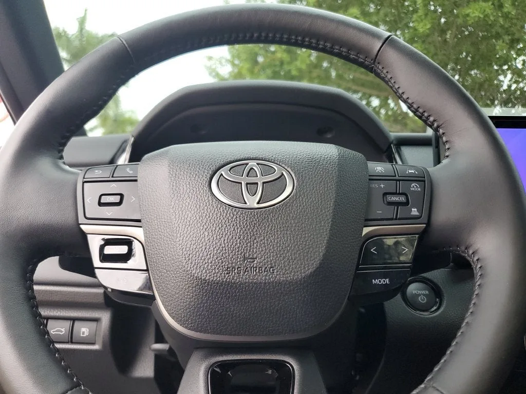 2025 Toyota Camry XSE photo 24