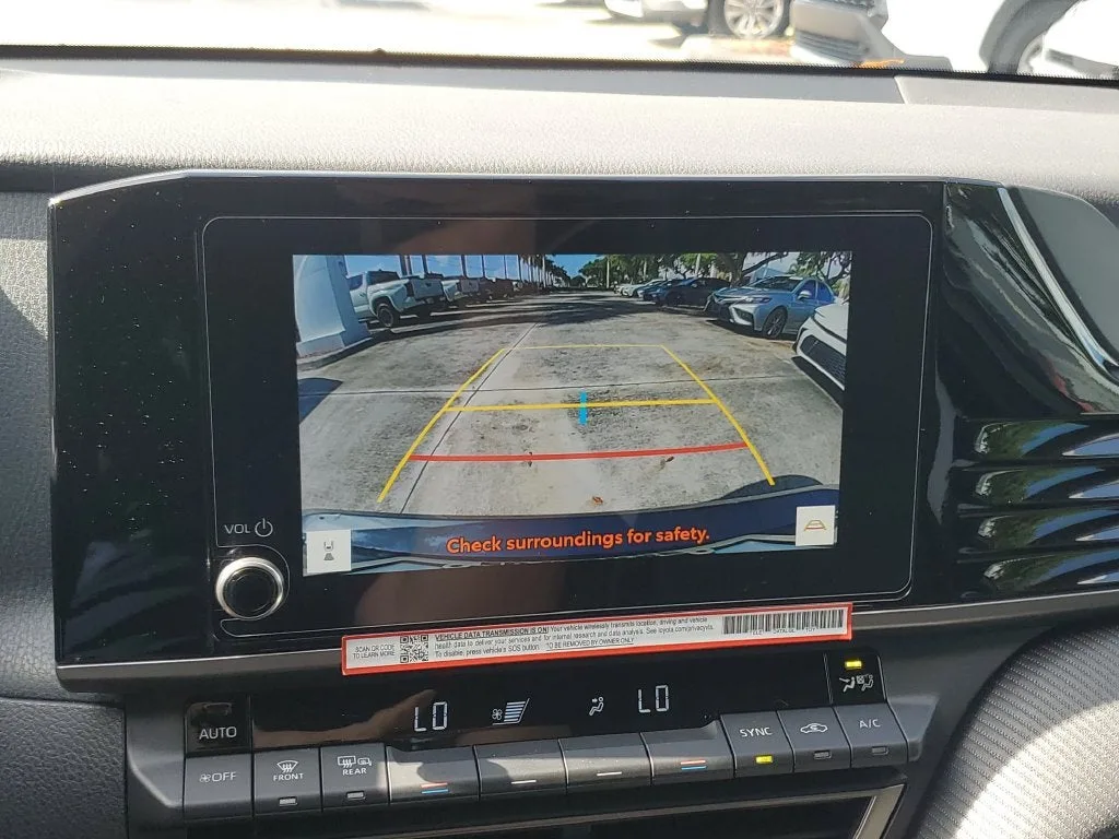 2026 Toyota Camry SE photo 26