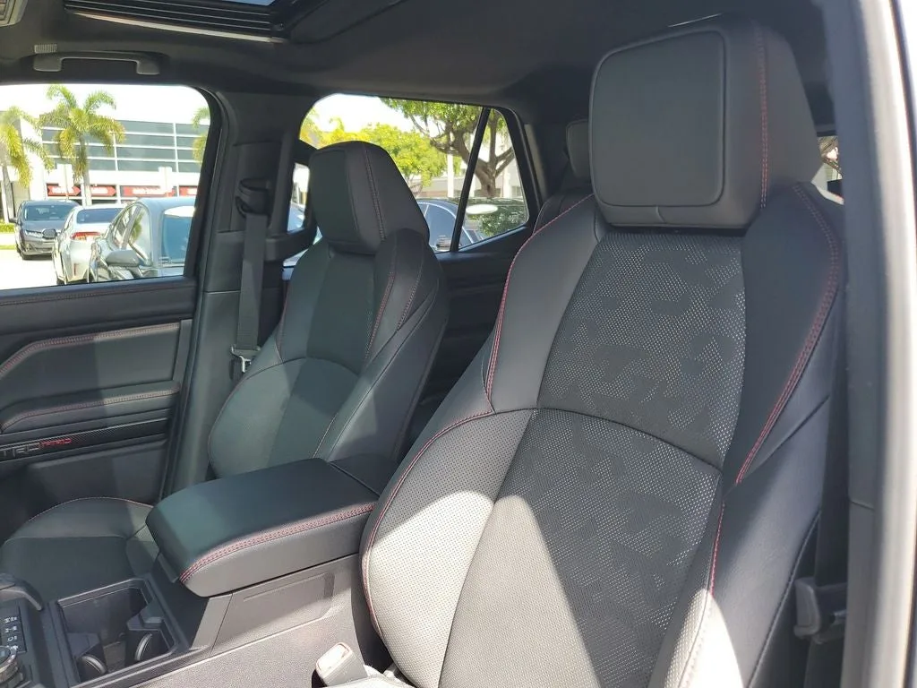 2025 Toyota 4Runner i-FORCE MAX Hybrid TRD Pro photo 20