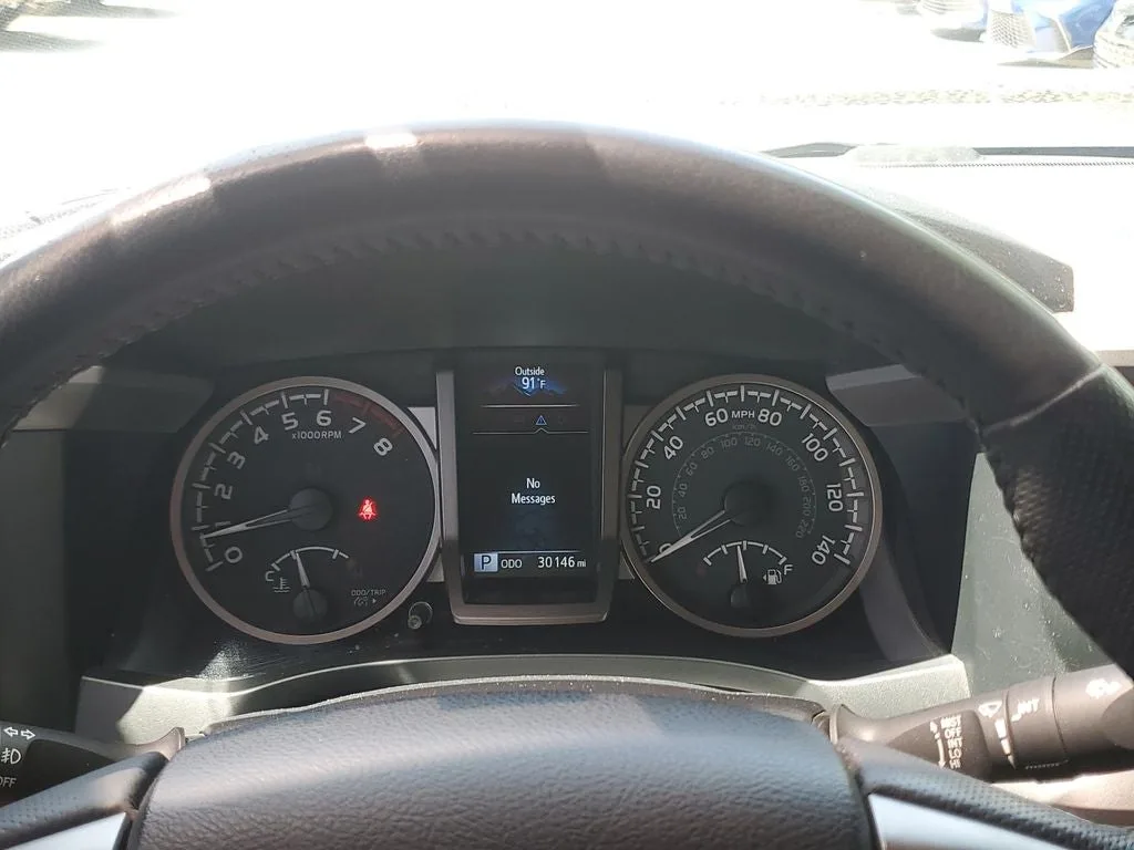 2023 Toyota Tacoma SR5 V6 photo 26