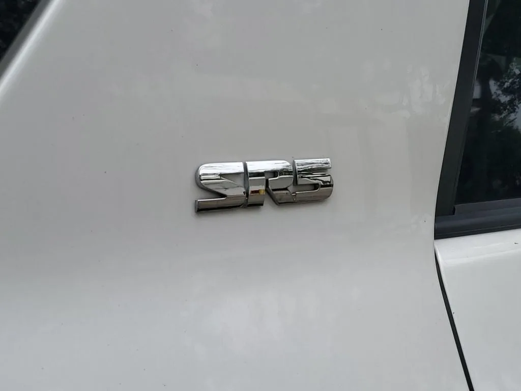 2023 Toyota 4Runner SR5 Premium photo 4