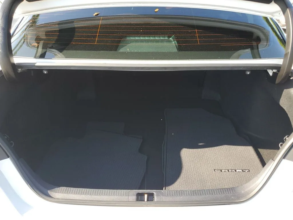 2023 Toyota Camry XSE photo 9