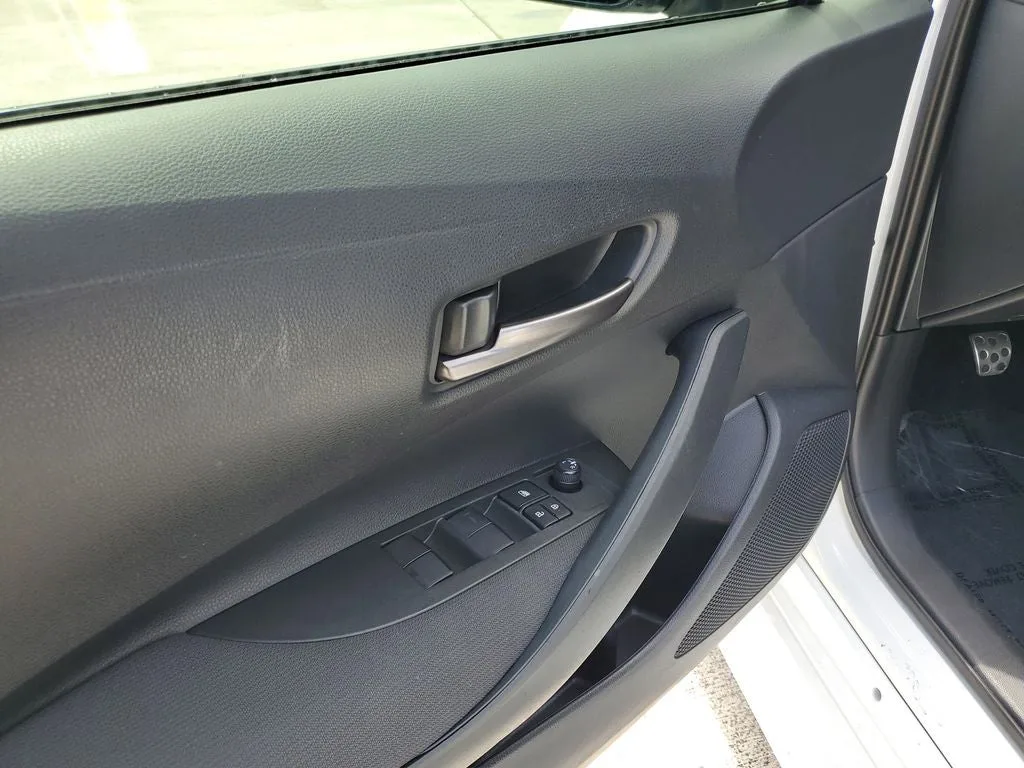 2024 Toyota GR Corolla Core photo 17