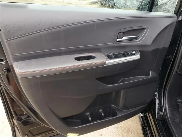 2022 Toyota Sienna XSE 7 Passenger photo 26