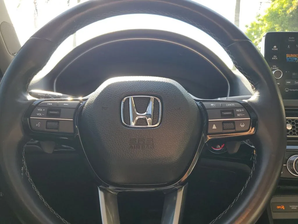2024 Honda Civic Touring photo 23