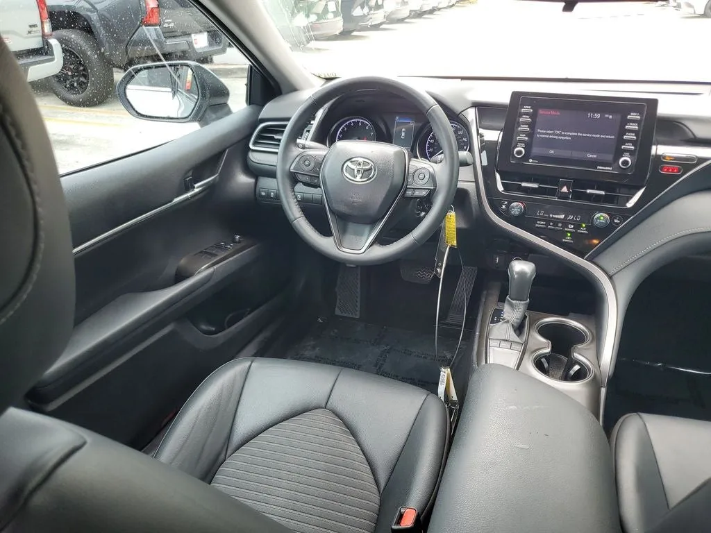 2024 Toyota Camry SE photo 14