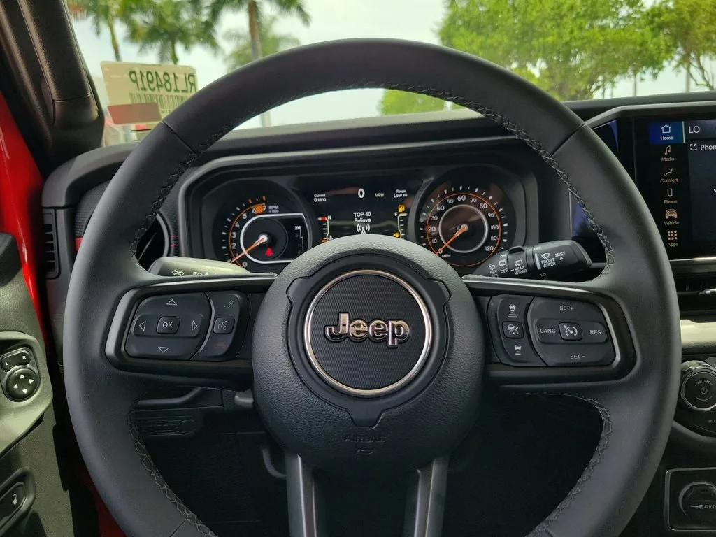 2026 Jeep Wrangler Rubicon photo 22