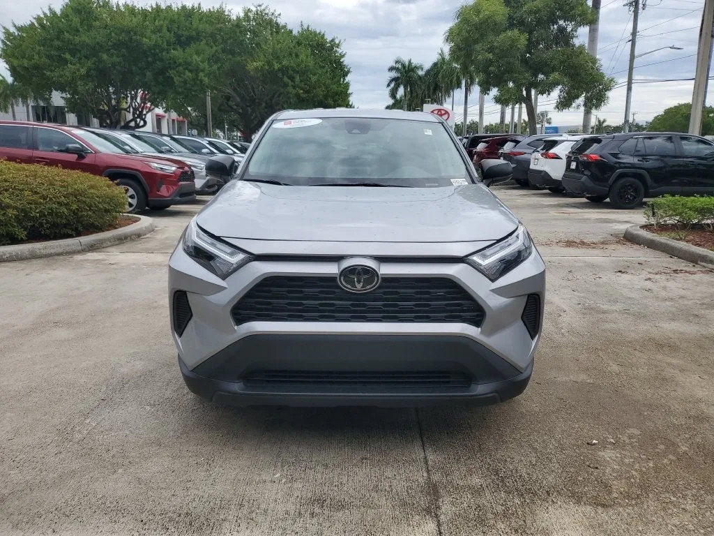 2024 Toyota RAV4 LE photo 2