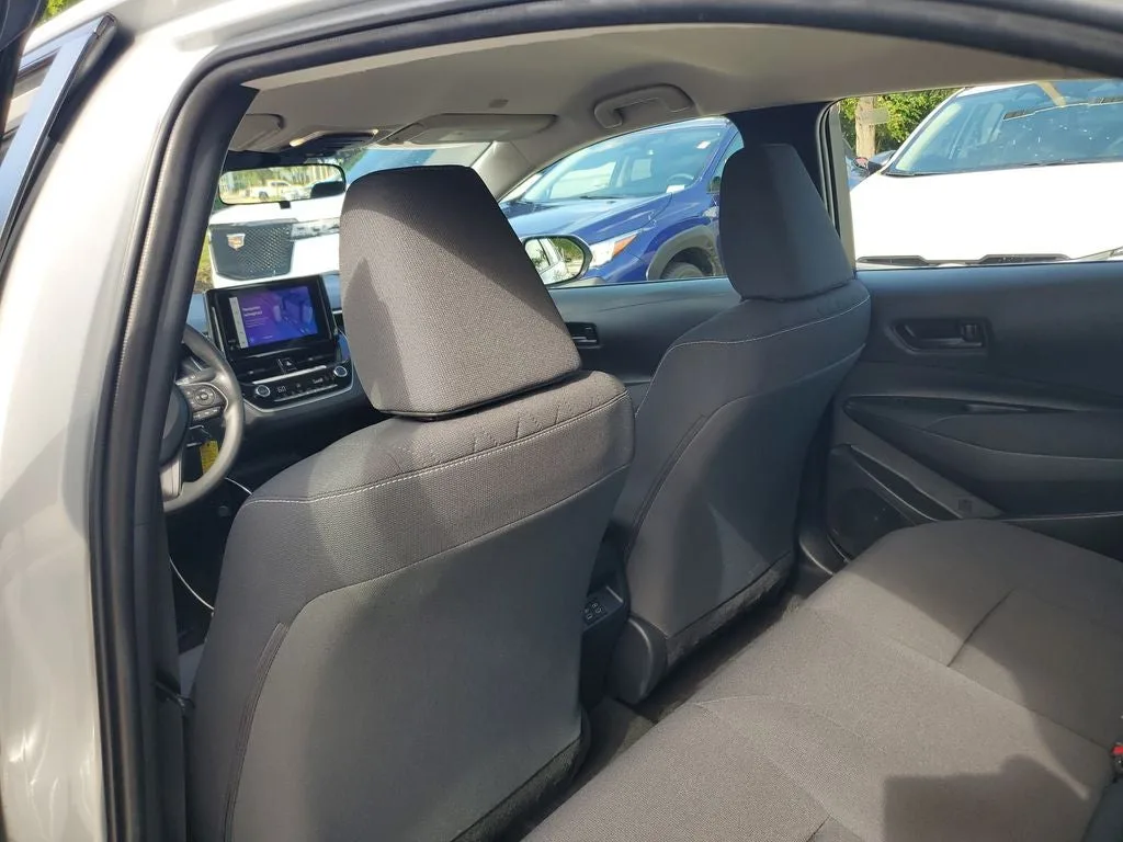 2024 Toyota Corolla Hybrid LE photo 13