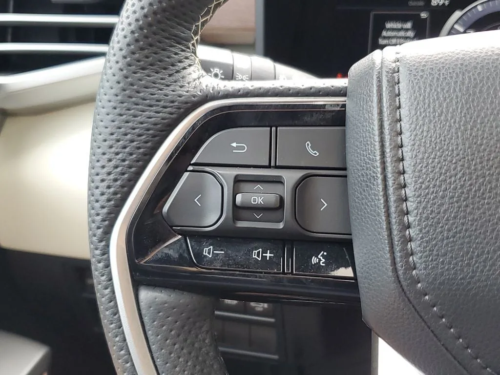 2025 Toyota Sequoia Capstone photo 23