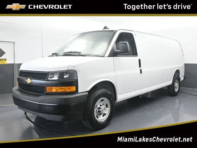 2025 Chevrolet Express Cargo