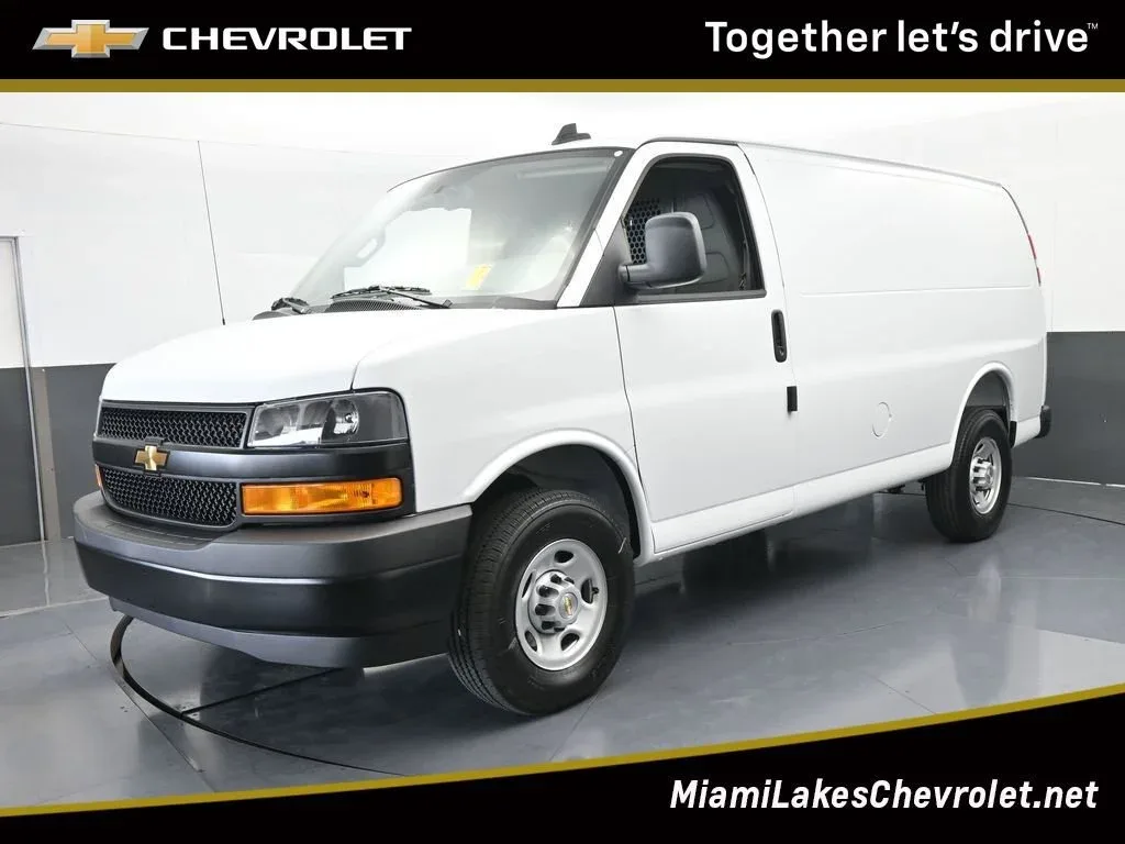 2025 Chevrolet Express Cargo