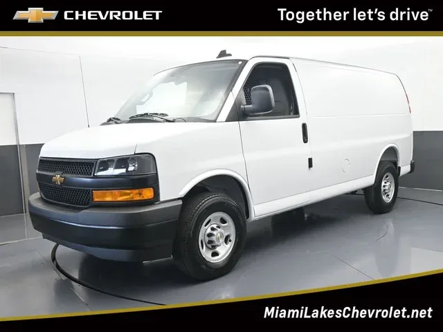 2025 Chevrolet Express Cargo
