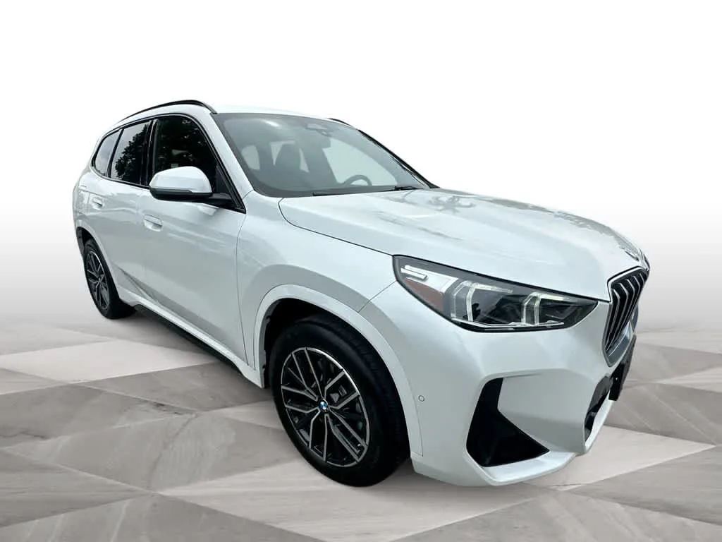 2025 BMW X1 xDrive28i xDrive28i photo 2