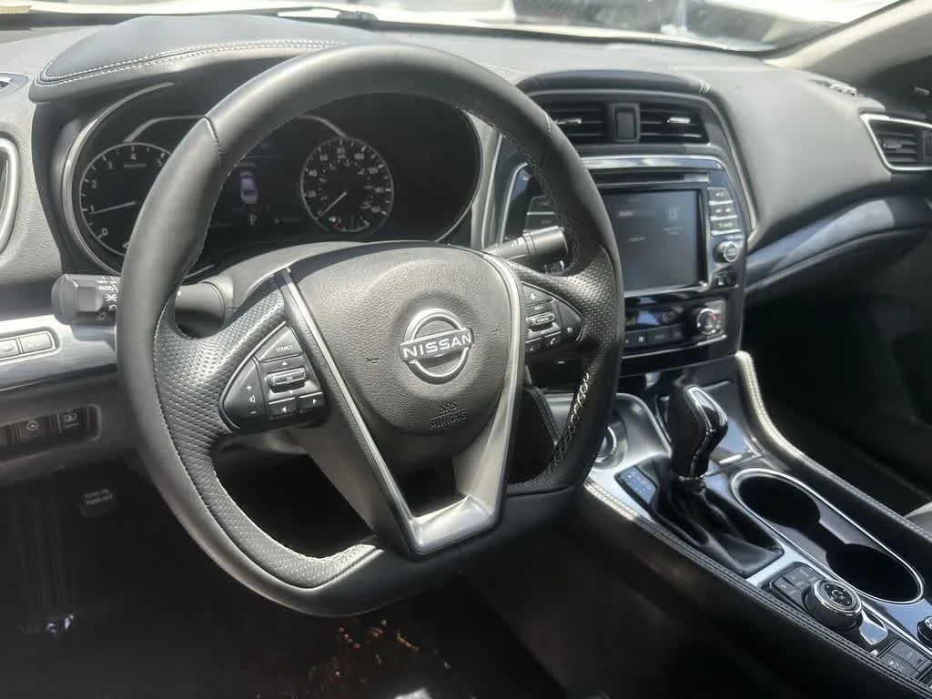 2023 Nissan Maxima Platinum photo 19