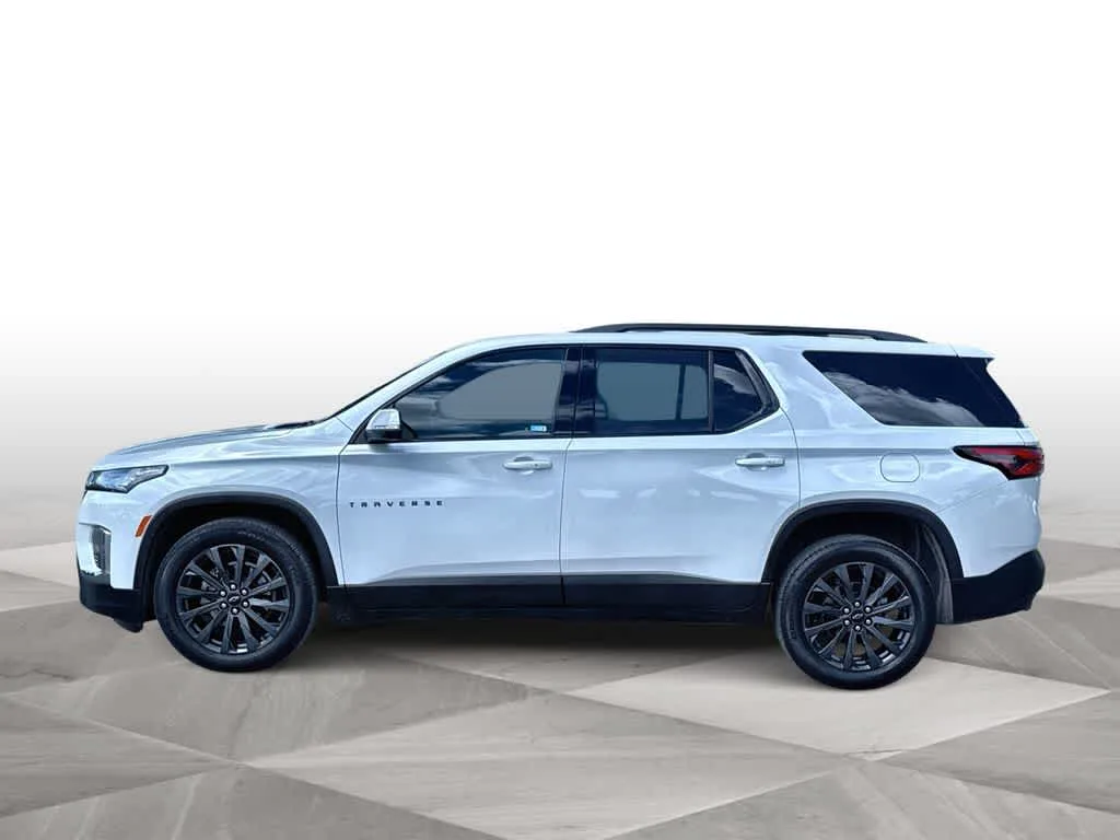2023 Chevrolet Traverse RS photo 5