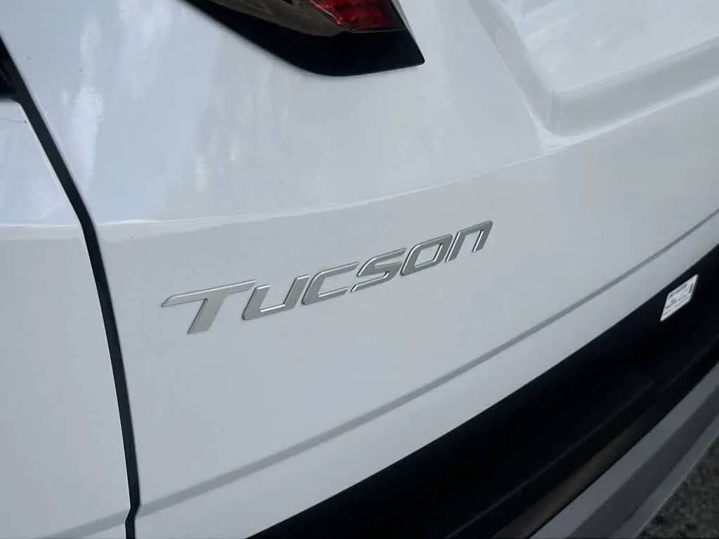 2026 Hyundai Tucson SEL photo 11