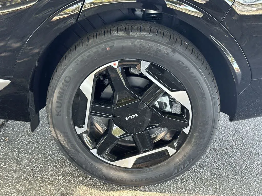 2026 Kia Sportage SX photo 11