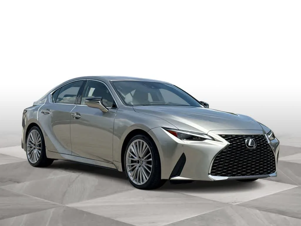 2023 Lexus IS 300 photo 2