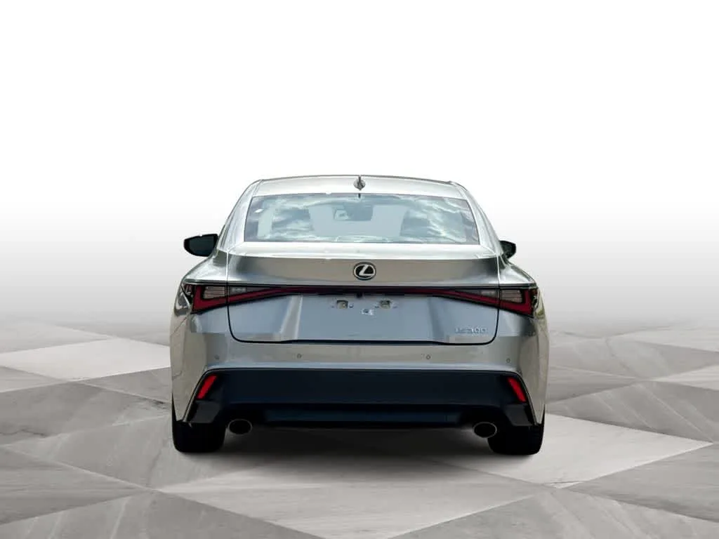 2023 Lexus IS 300 photo 7